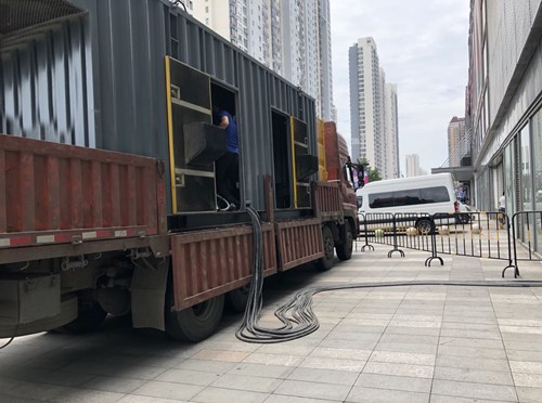 南岳低温环境下，柴油发电机组电池充满电的具体时间受哪些因素影响？